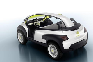 Illustration for article titled Citroën Lacoste Concept: Pretty Preppy Trendy Crap